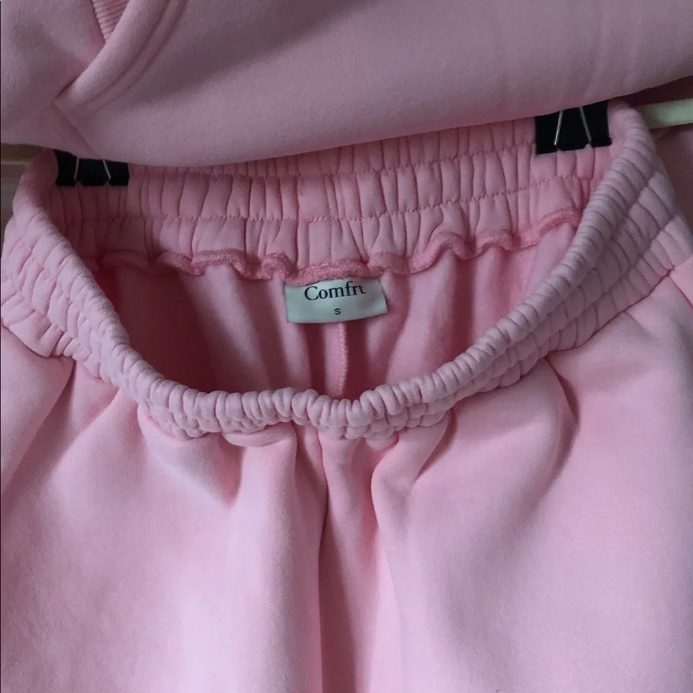 Comfrt airplane mode hoodie and sweatpants set - Picture 5 of 8